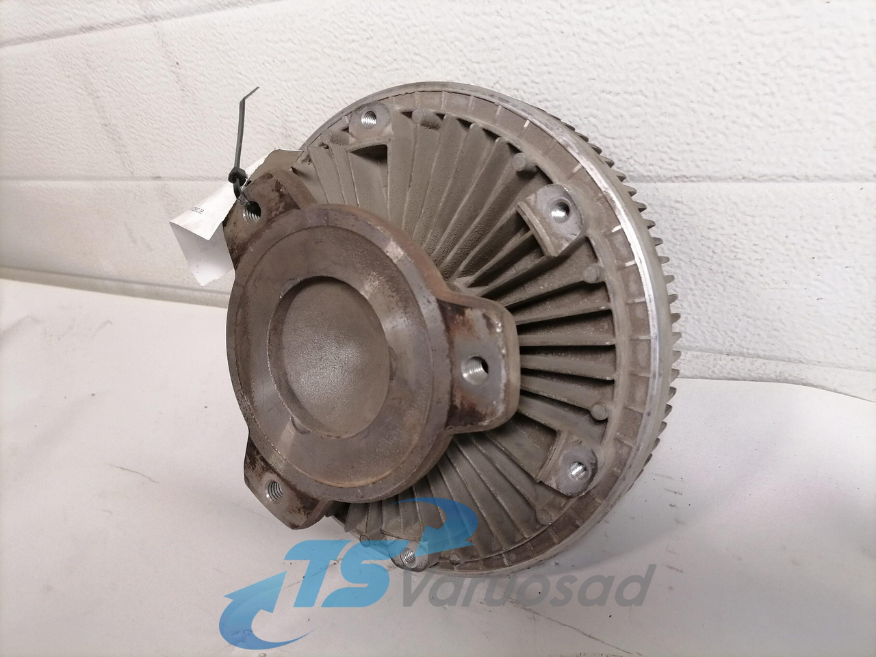 MB Cooling fan A0002008422 - Ventilator pentru Camion: Foto 2 MB Cooling fan A0002008422 - Ventilator pentru Camion: Foto 2
