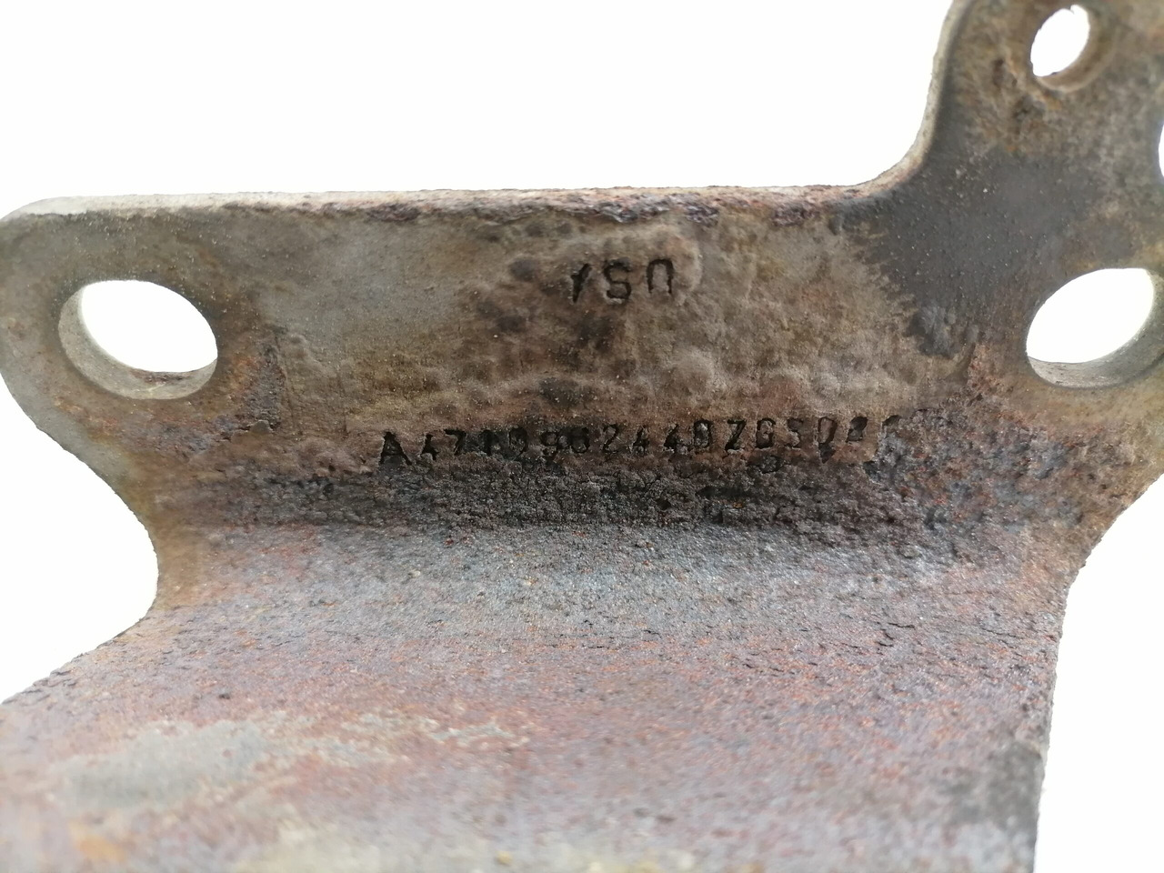 Mercedes-Benz Kandur mootorilt A4710962440 - Piesa universala pentru Camion: Foto 2 Mercedes-Benz Kandur mootorilt A4710962440 - Piesa universala pentru Camion: Foto 2