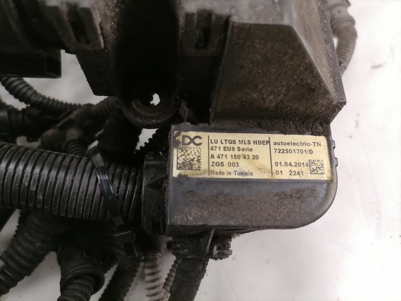 Mercedes-Benz Mootori juhtmestik A4711504320 - Calculator de bord pentru Camion: Foto 5 Mercedes-Benz Mootori juhtmestik A4711504320 - Calculator de bord pentru Camion: Foto 5