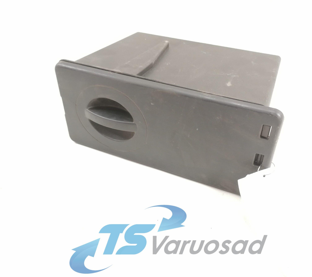 Mercedes-Benz Salongi plastik A9608460006 - Piesa universala pentru Camion: Foto 1 Mercedes-Benz Salongi plastik A9608460006 - Piesa universala pentru Camion: Foto 1