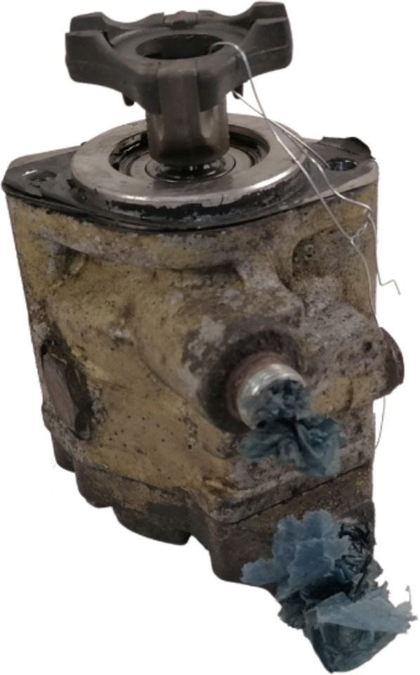 Mercedes-Benz Steering hydraulic pump A9604600280 - Pompă de servodirecţie pentru Camion: Foto 1 Mercedes-Benz Steering hydraulic pump A9604600280 - Pompă de servodirecţie pentru Camion: Foto 1