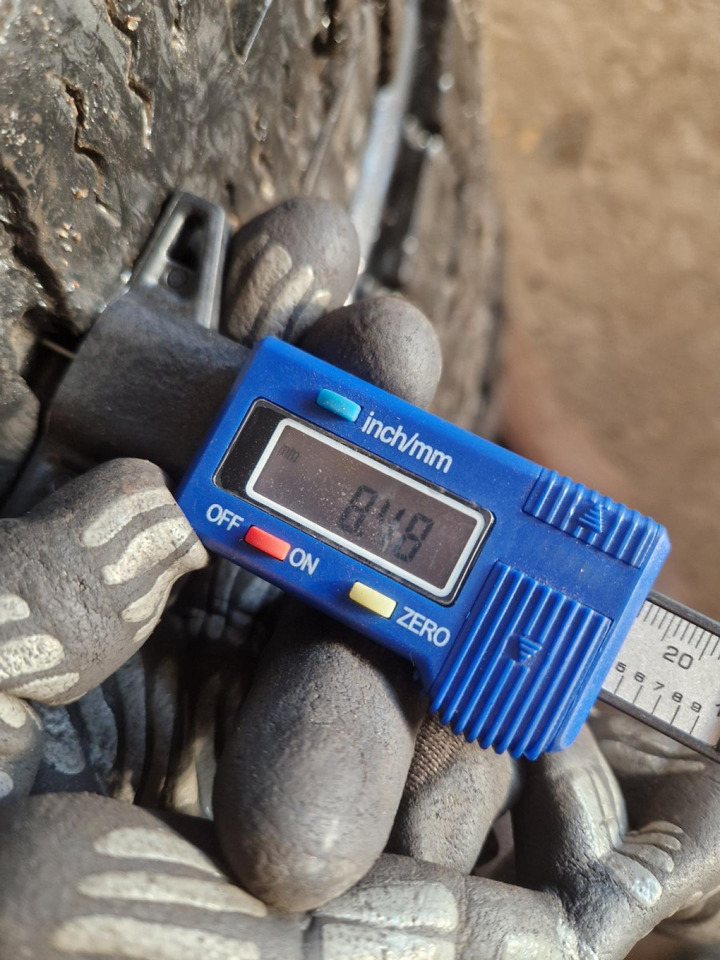 Scania 315/70R22,5 31570R225 - Anvelope și jante pentru Camion: Foto 5 Scania 315/70R22,5 31570R225 - Anvelope și jante pentru Camion: Foto 5