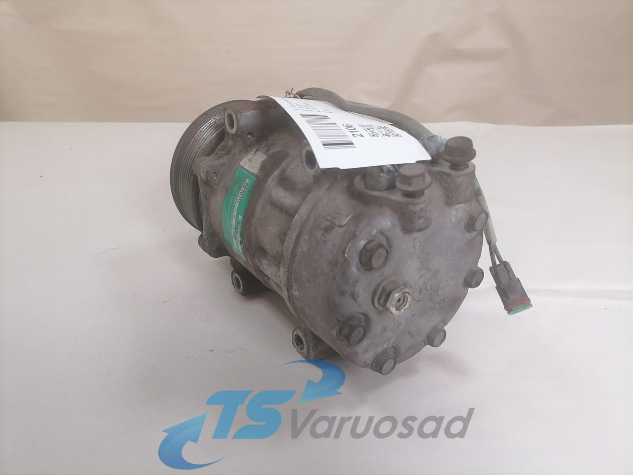 Scania A/C compressor 091019087 - Încălzire/ Ventilație pentru Camion: Foto 4 Scania A/C compressor 091019087 - Încălzire/ Ventilație pentru Camion: Foto 4