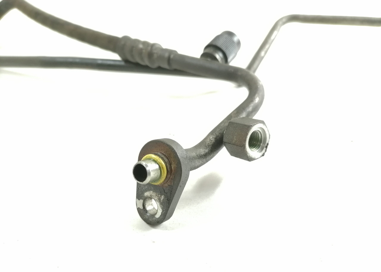 Scania A/C pipe 1854549 - Încălzire/ Ventilație pentru Camion: Foto 3 Scania A/C pipe 1854549 - Încălzire/ Ventilație pentru Camion: Foto 3