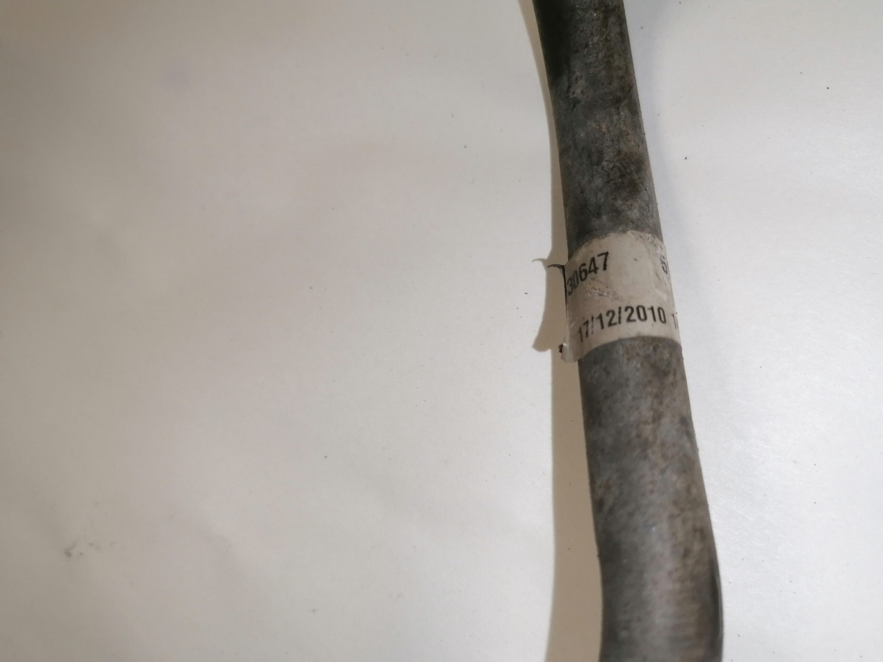 Scania A/C pipe 2028048 - Încălzire/ Ventilație pentru Camion: Foto 4 Scania A/C pipe 2028048 - Încălzire/ Ventilație pentru Camion: Foto 4