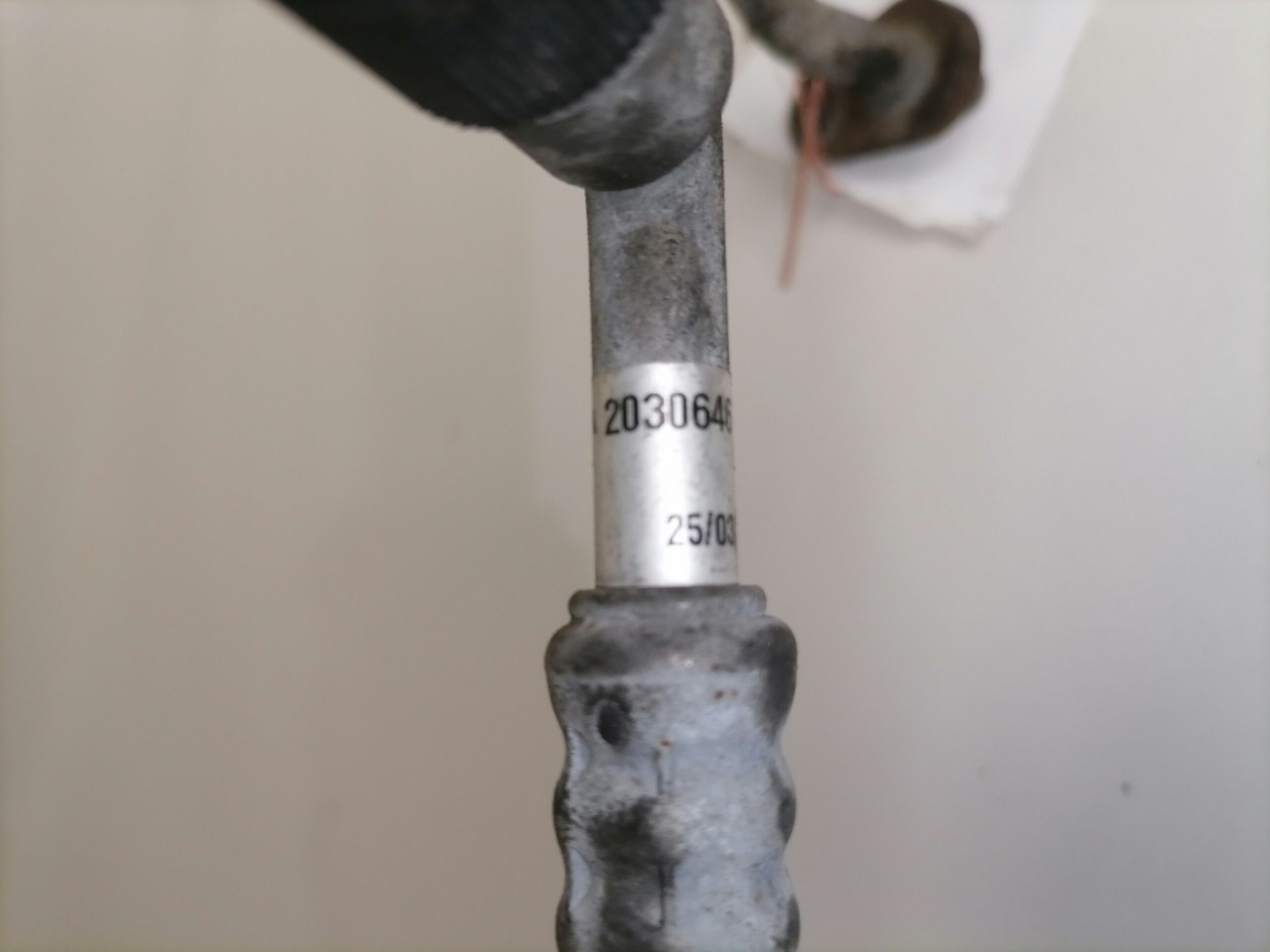 Scania A/C pipe 2030646 - Încălzire/ Ventilație pentru Camion: Foto 5 Scania A/C pipe 2030646 - Încălzire/ Ventilație pentru Camion: Foto 5