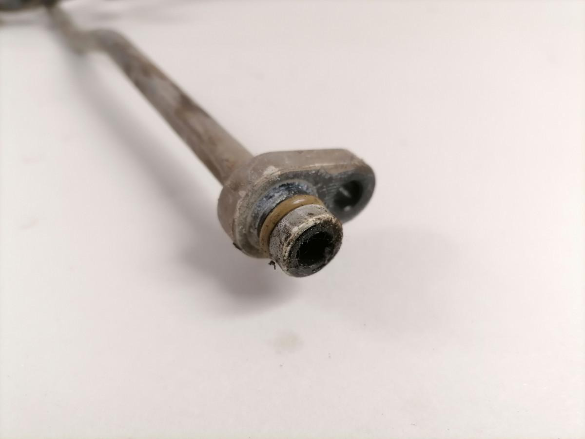 Scania A/C pipe 2105750 - Încălzire/ Ventilație pentru Camion: Foto 4 Scania A/C pipe 2105750 - Încălzire/ Ventilație pentru Camion: Foto 4