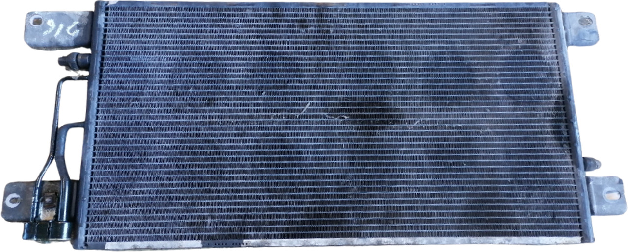 Scania A/C radiator 1790840 - Încălzire/ Ventilație pentru Camion: Foto 1 Scania A/C radiator 1790840 - Încălzire/ Ventilație pentru Camion: Foto 1