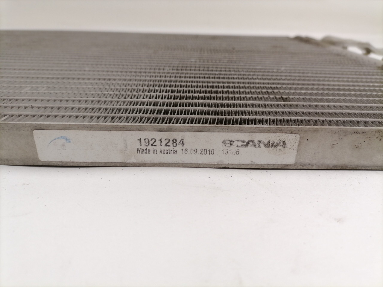 Scania A/C radiator 1921284 - Încălzire/ Ventilație pentru Camion: Foto 3 Scania A/C radiator 1921284 - Încălzire/ Ventilație pentru Camion: Foto 3