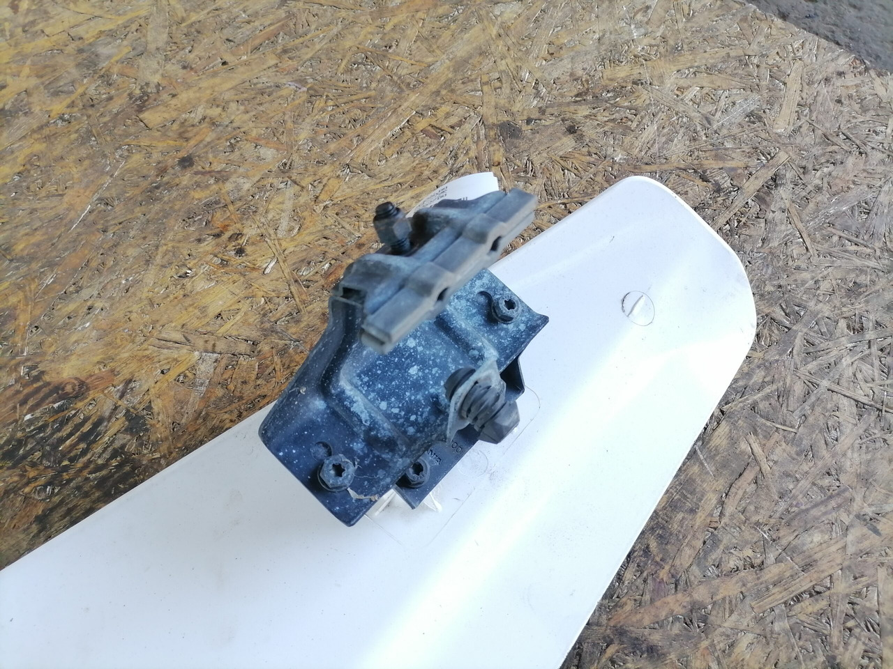 Scania Air deflector 1348513 - Aerodinamică/ Spoiler pentru Camion: Foto 4 Scania Air deflector 1348513 - Aerodinamică/ Spoiler pentru Camion: Foto 4