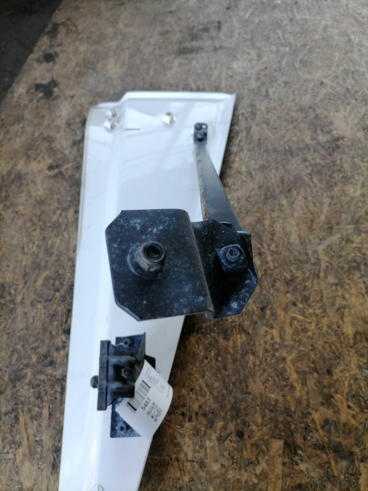 Scania Air deflector 1348513 - Aerodinamică/ Spoiler pentru Camion: Foto 5 Scania Air deflector 1348513 - Aerodinamică/ Spoiler pentru Camion: Foto 5