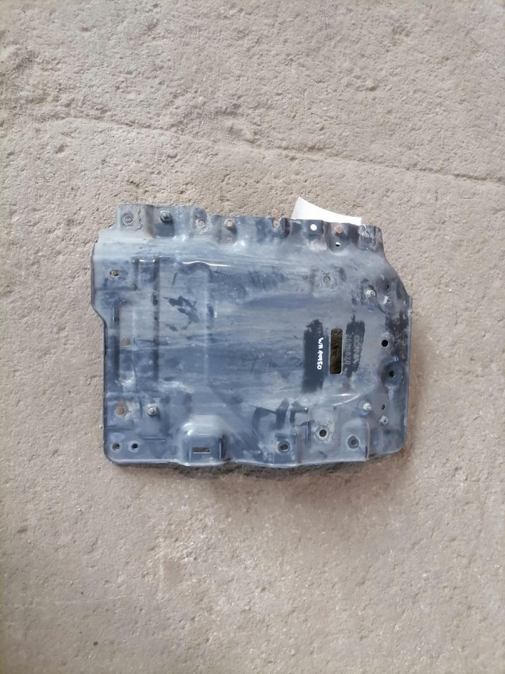 Scania Air filter housing carrier 2654828 - Sistem de admisie pentru Camion: Foto 2 Scania Air filter housing carrier 2654828 - Sistem de admisie pentru Camion: Foto 2
