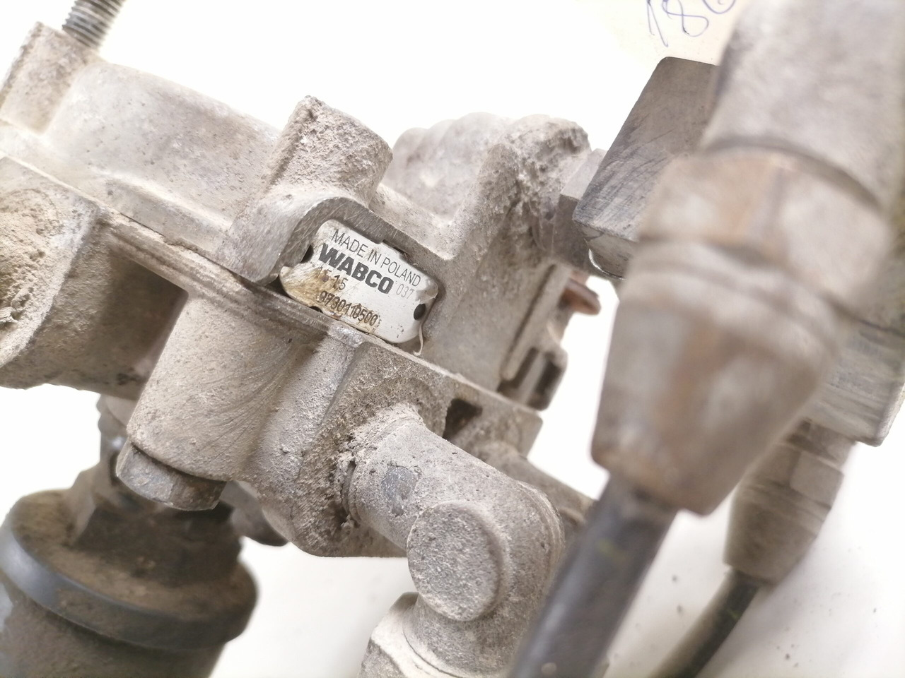 Scania Air pressure control valve 9730110500 - Supapă frână pentru Camion: Foto 2 Scania Air pressure control valve 9730110500 - Supapă frână pentru Camion: Foto 2