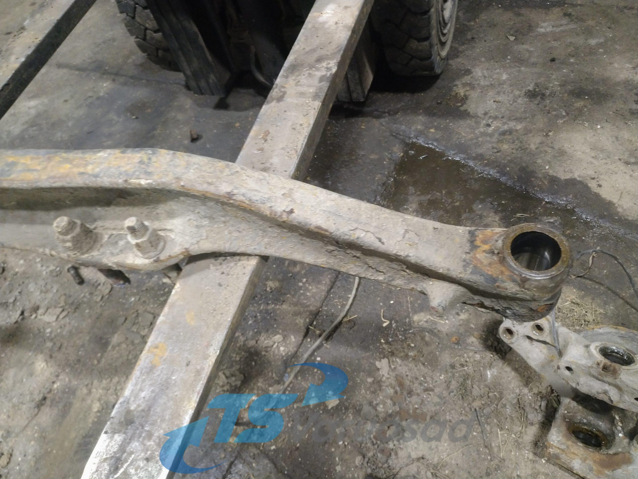 Scania Axel housing 1394399 - Axă față pentru Camion: Foto 4 Scania Axel housing 1394399 - Axă față pentru Camion: Foto 4