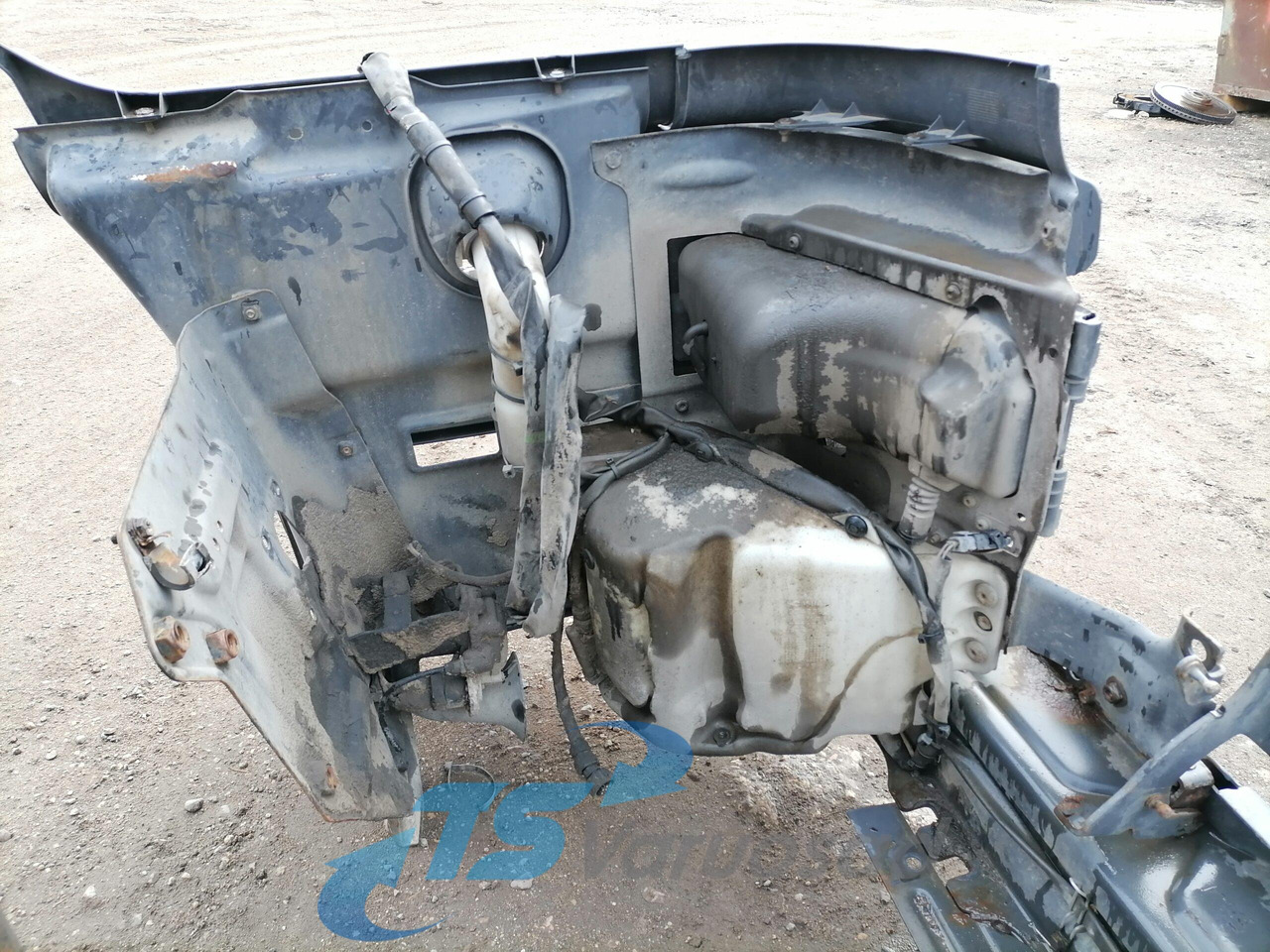 Scania Bumper 1736656 - Bară de protecție pentru Camion: Foto 3 Scania Bumper 1736656 - Bară de protecție pentru Camion: Foto 3