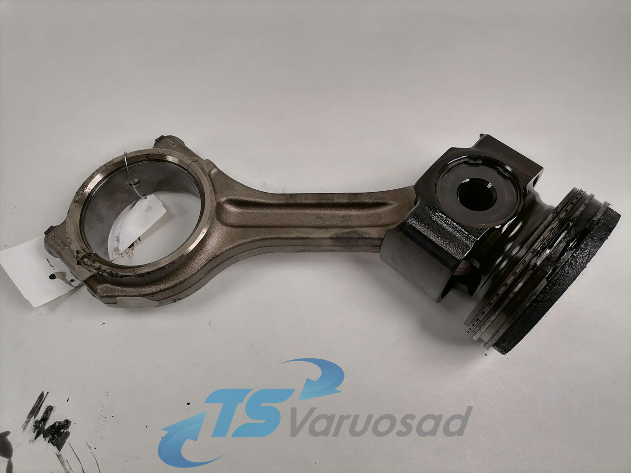 Scania Connecting rod + piston 2190306 - Piston/ Inel/ Bucşă pentru Camion: Foto 3 Scania Connecting rod + piston 2190306 - Piston/ Inel/ Bucşă pentru Camion: Foto 3