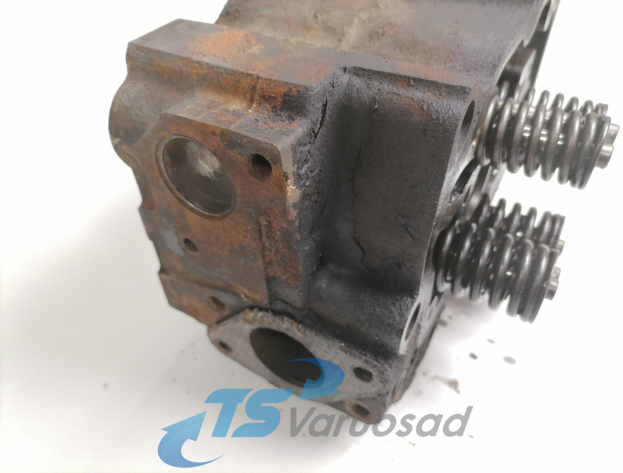Scania Cylinder head, HPI 1522361 - Chiulasă pentru Camion: Foto 3 Scania Cylinder head, HPI 1522361 - Chiulasă pentru Camion: Foto 3