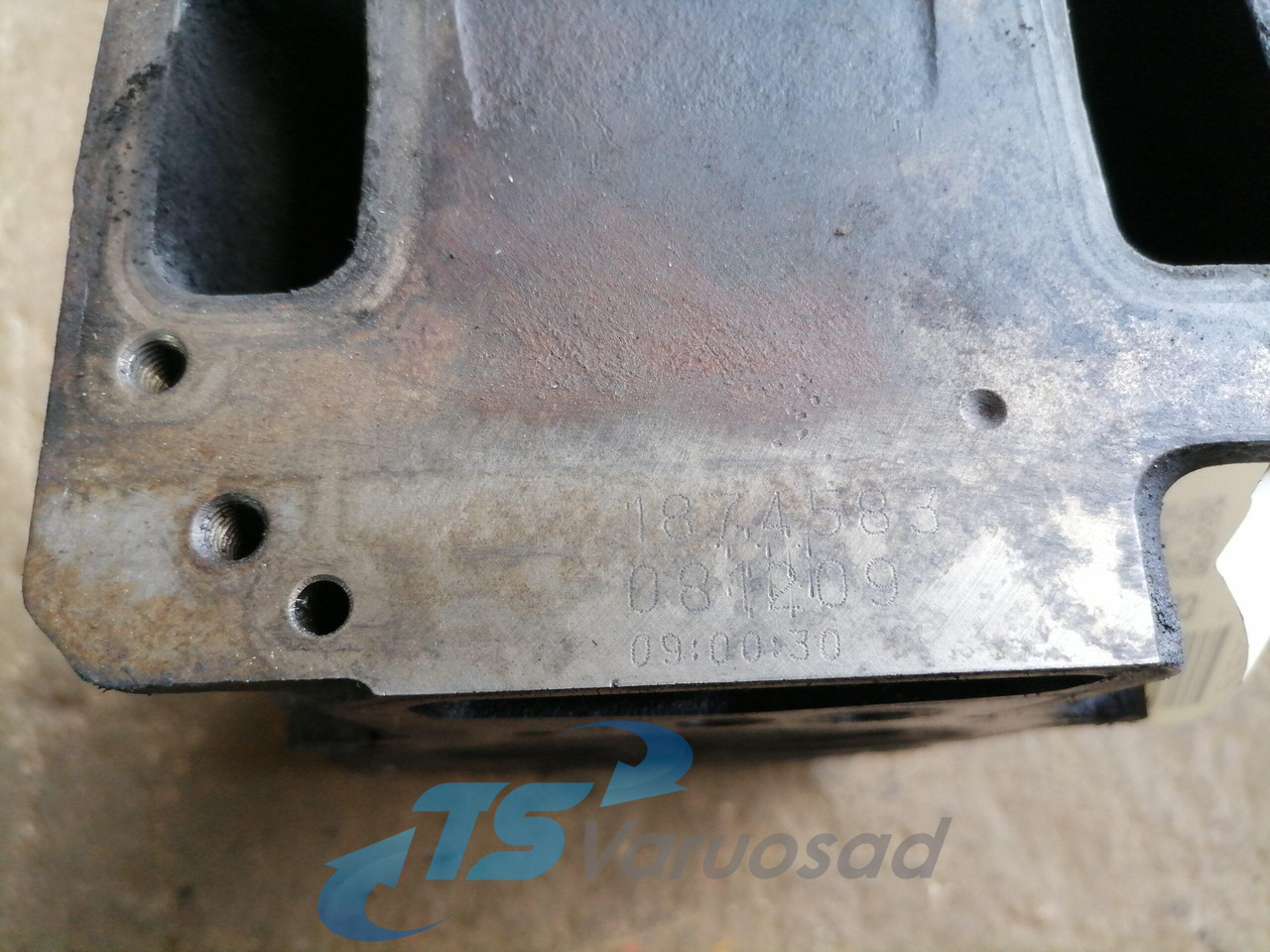 Scania Cylinder head, XPI 1874583 - Chiulasă pentru Camion: Foto 5 Scania Cylinder head, XPI 1874583 - Chiulasă pentru Camion: Foto 5