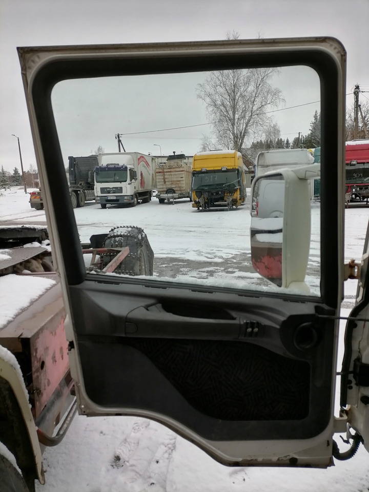 Scania Door 1476532 - Uşă și piese pentru Camion: Foto 2 Scania Door 1476532 - Uşă și piese pentru Camion: Foto 2
