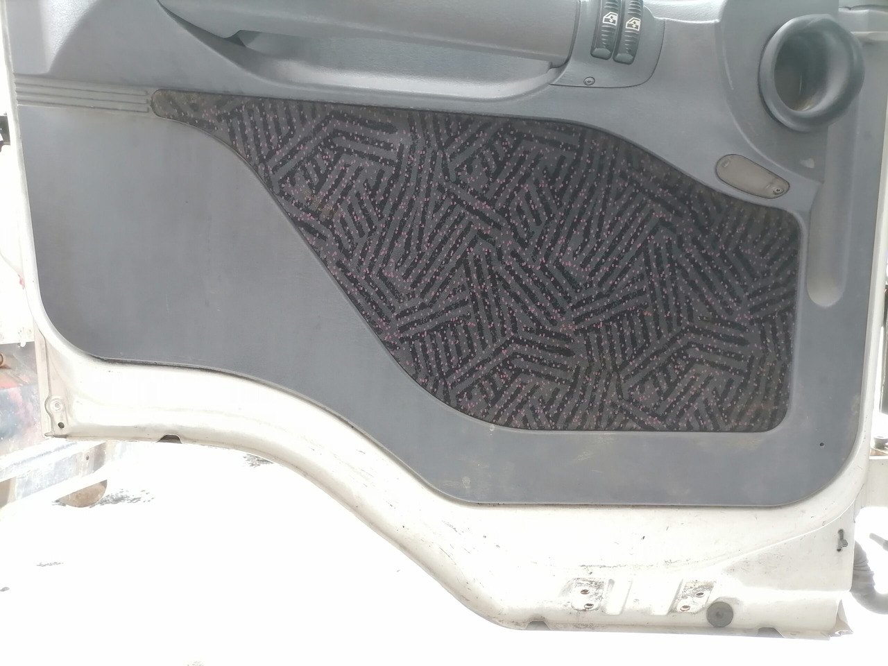 Scania Door 1476532 - Uşă și piese pentru Camion: Foto 3 Scania Door 1476532 - Uşă și piese pentru Camion: Foto 3