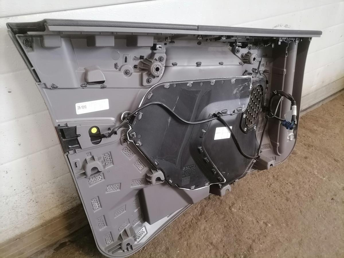 Scania Door trim panel 2935304 - Uşă și piese pentru Camion: Foto 5 Scania Door trim panel 2935304 - Uşă și piese pentru Camion: Foto 5