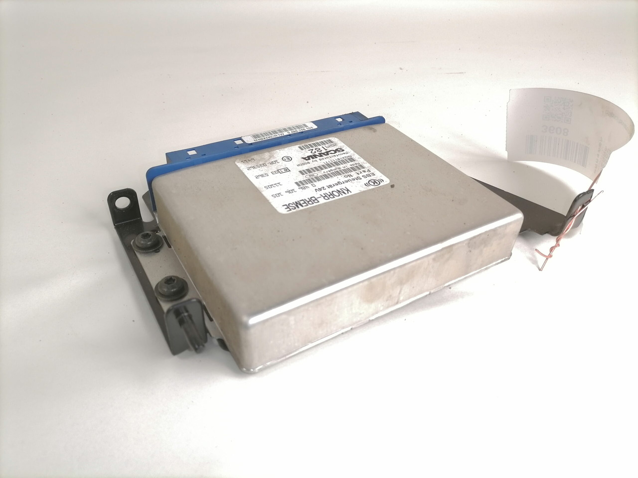 Scania Ecu, EBS 2029182 - Calculator de bord pentru Camion: Foto 2 Scania Ecu, EBS 2029182 - Calculator de bord pentru Camion: Foto 2