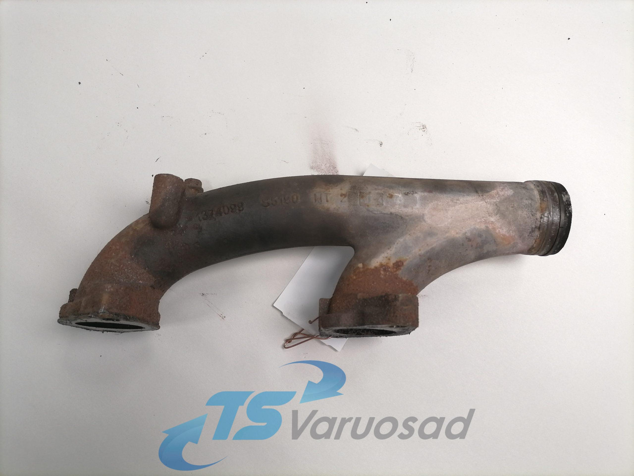 Scania Exhaust mainfold 1374099 - Galerie evacuare pentru Camion: Foto 1 Scania Exhaust mainfold 1374099 - Galerie evacuare pentru Camion: Foto 1