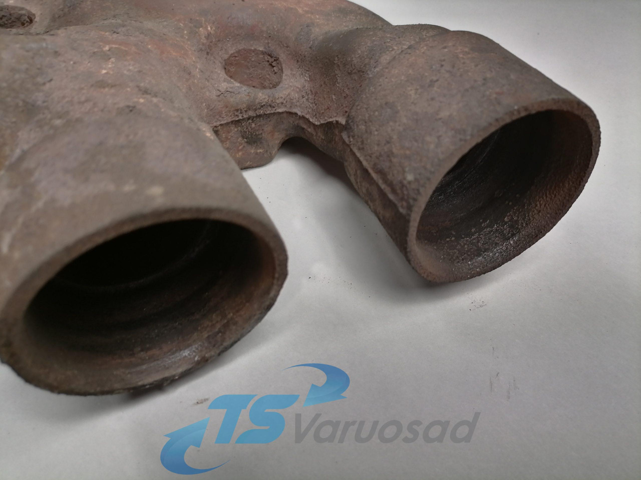 Scania Exhaust mainfold 1546234 - Galerie evacuare pentru Camion: Foto 4 Scania Exhaust mainfold 1546234 - Galerie evacuare pentru Camion: Foto 4