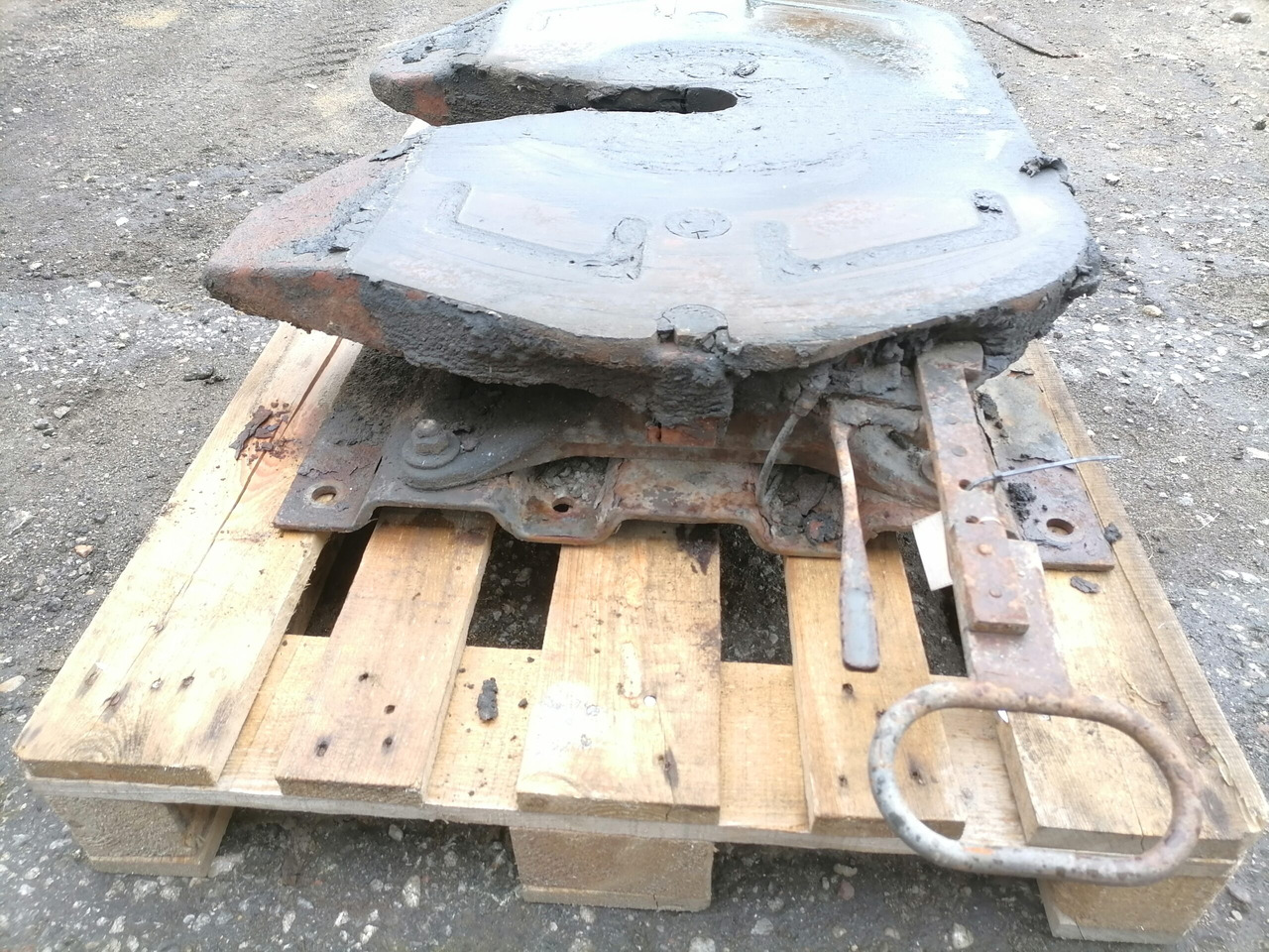 Scania Fifht wheel 1433906 - Şa cuplare pentru Camion: Foto 3 Scania Fifht wheel 1433906 - Şa cuplare pentru Camion: Foto 3