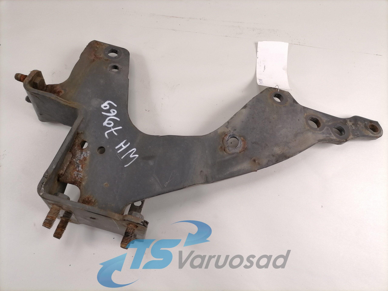 Scania Front bumper carrier 1802167 - Bară de protecție pentru Camion: Foto 4 Scania Front bumper carrier 1802167 - Bară de protecție pentru Camion: Foto 4