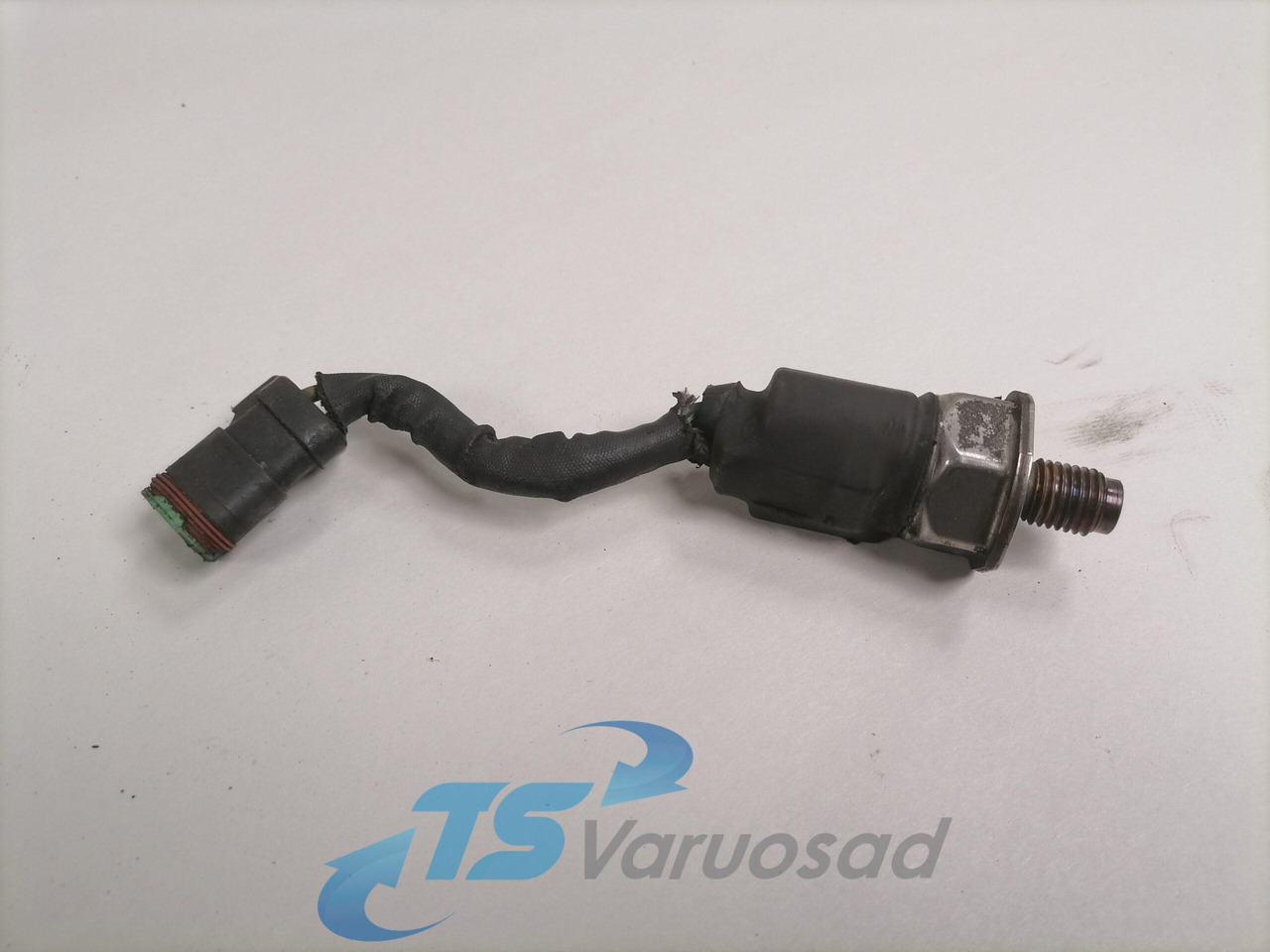 Scania Fuel sensor 1760323 - Sistem de alimentare combustibil pentru Camion: Foto 1 Scania Fuel sensor 1760323 - Sistem de alimentare combustibil pentru Camion: Foto 1