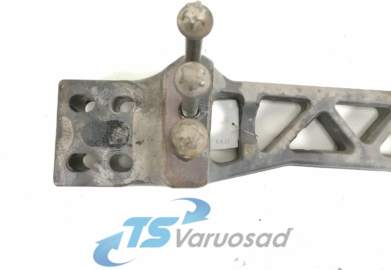 Scania Gearbox bracket 1743442 - Cutie de viteze și piese pentru Camion: Foto 3 Scania Gearbox bracket 1743442 - Cutie de viteze și piese pentru Camion: Foto 3