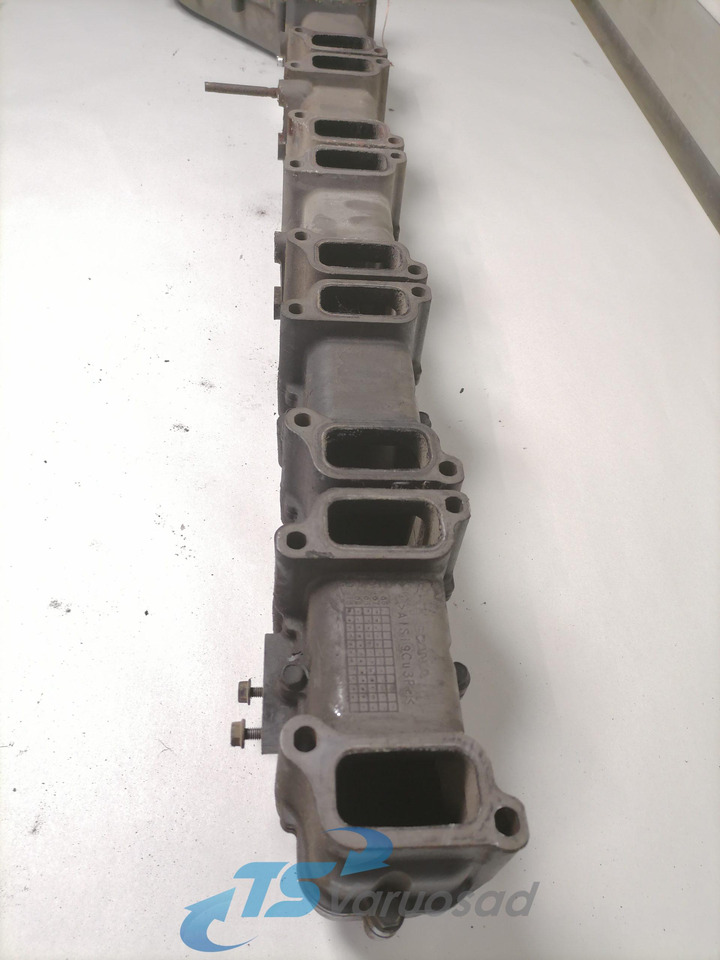 Scania Intake mainfold 1893329 - Galerie admisie pentru Camion: Foto 3 Scania Intake mainfold 1893329 - Galerie admisie pentru Camion: Foto 3