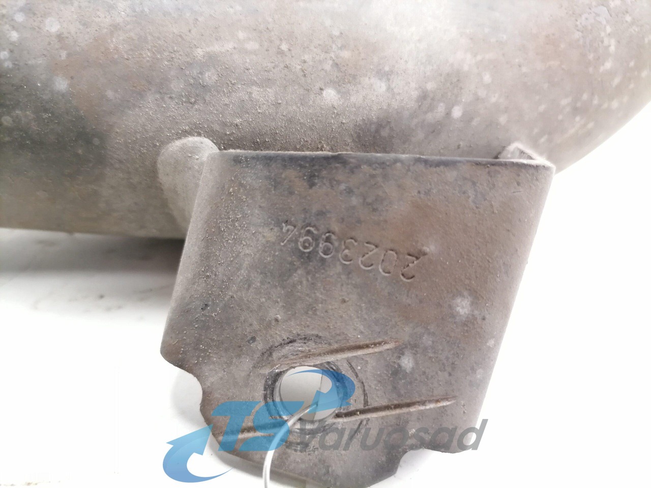 Scania Jahutusvedeliku toru, retarder 2023994 - Sistem de răcire pentru Camion: Foto 2 Scania Jahutusvedeliku toru, retarder 2023994 - Sistem de răcire pentru Camion: Foto 2