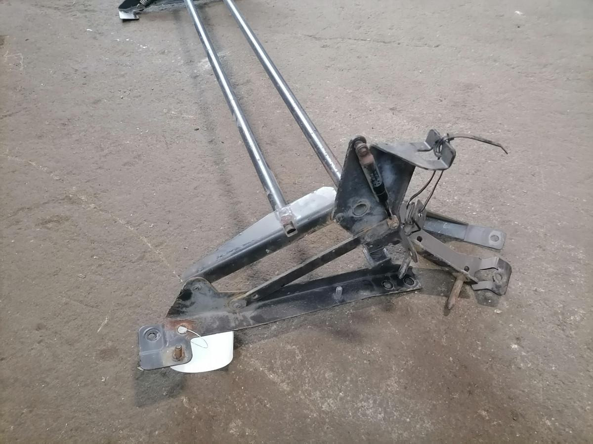 Scania Kabiini tuulesuunaja kandur 1781322 - Aerodinamică/ Spoiler pentru Camion: Foto 3 Scania Kabiini tuulesuunaja kandur 1781322 - Aerodinamică/ Spoiler pentru Camion: Foto 3