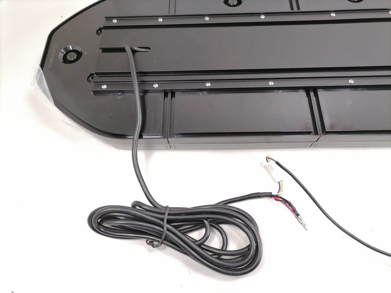 Scania OPTIBEAM DARK PHANTOM 1400MM DarkPhantom1400 - Lumină pentru Camion: Foto 5 Scania OPTIBEAM DARK PHANTOM 1400MM DarkPhantom1400 - Lumină pentru Camion: Foto 5