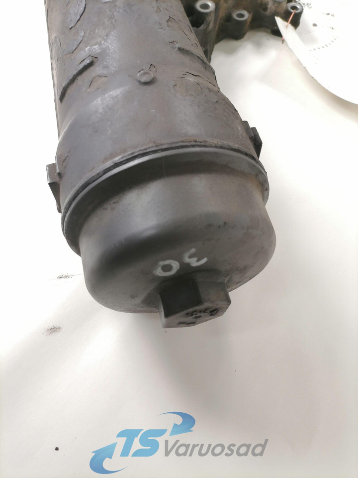 Scania Oil filter unit 1769416 - Motor şi piese pentru Camion: Foto 4 Scania Oil filter unit 1769416 - Motor şi piese pentru Camion: Foto 4