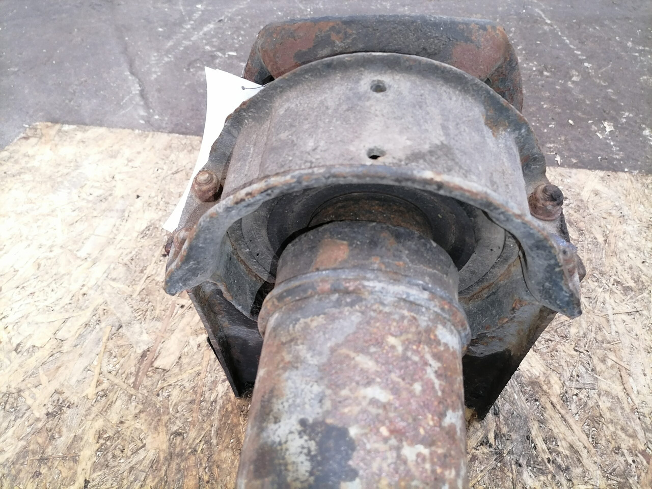 Scania Propeller shaft 1758402 - Arbore cardanic pentru Camion: Foto 4 Scania Propeller shaft 1758402 - Arbore cardanic pentru Camion: Foto 4