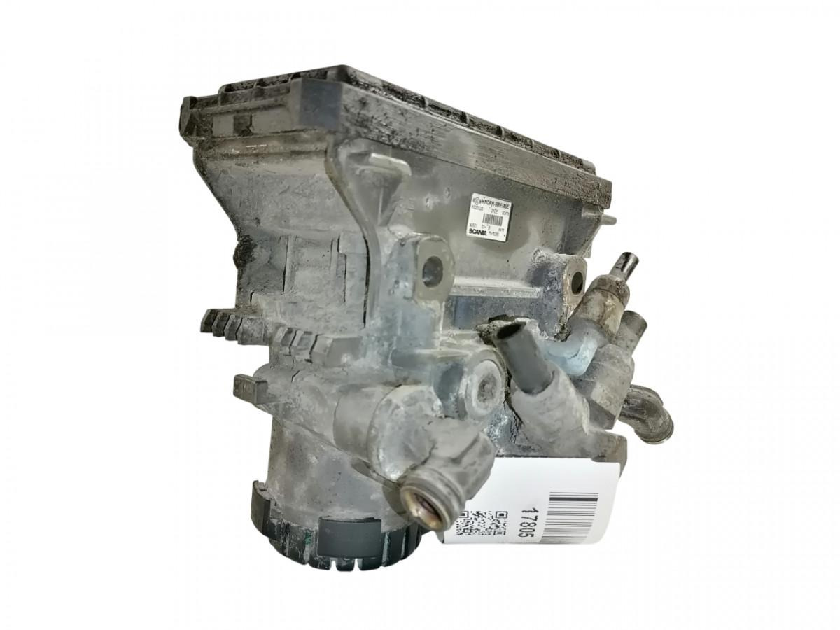 Scania Rear axel brake pressure control valve 1879280 - Supapă frână pentru Camion: Foto 2 Scania Rear axel brake pressure control valve 1879280 - Supapă frână pentru Camion: Foto 2