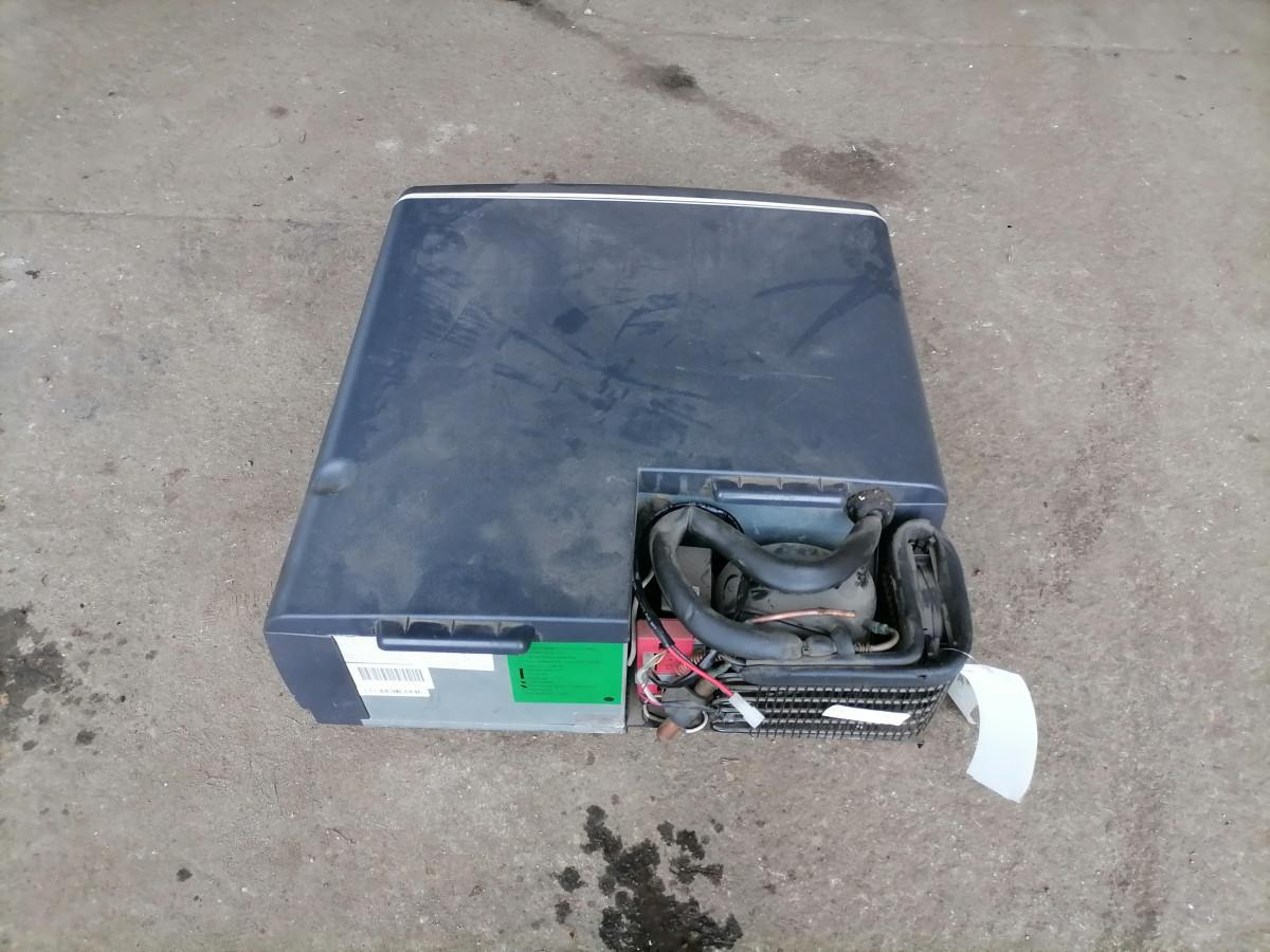 Scania Refigerator 2409031 - Piesa universala pentru Camion: Foto 5 Scania Refigerator 2409031 - Piesa universala pentru Camion: Foto 5