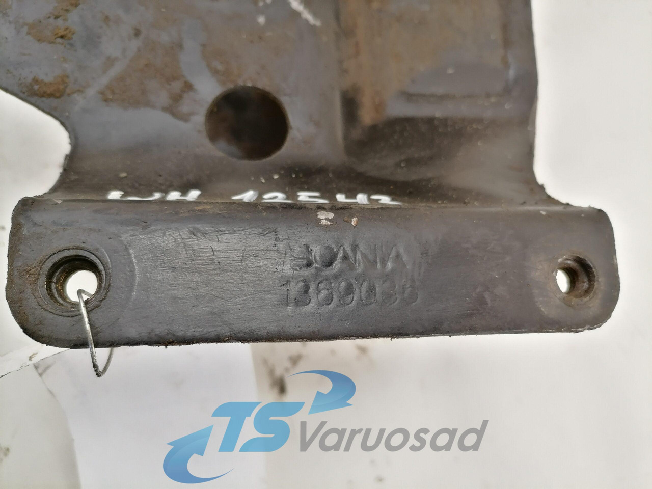 Scania Roolisüsteemi õlimahuti kandur 1369036 - Furtun servodirecție pentru Camion: Foto 3 Scania Roolisüsteemi õlimahuti kandur 1369036 - Furtun servodirecție pentru Camion: Foto 3