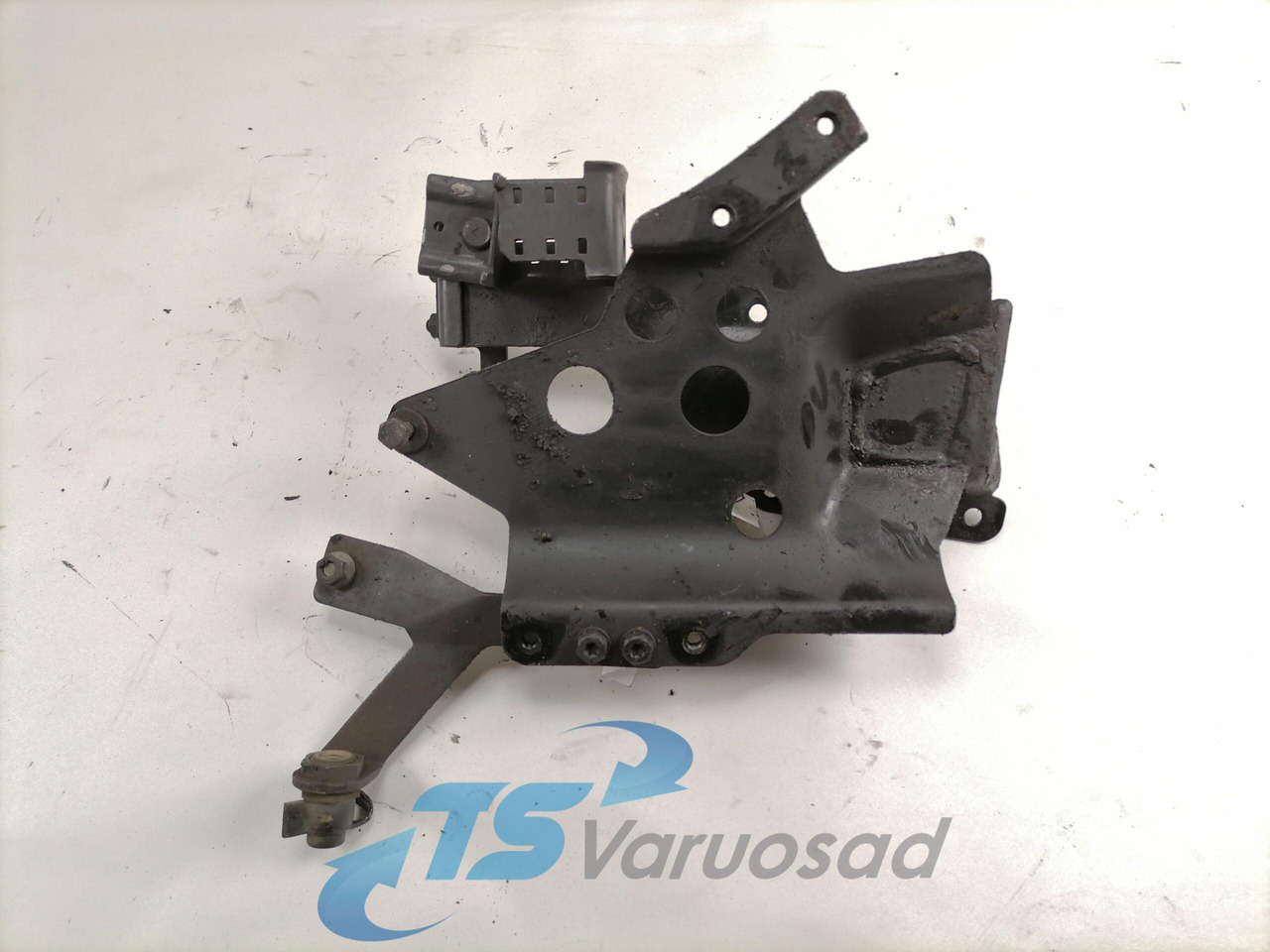 Scania Roolisüsteemi õlimahuti kandur 1792053 - Furtun servodirecție pentru Camion: Foto 3 Scania Roolisüsteemi õlimahuti kandur 1792053 - Furtun servodirecție pentru Camion: Foto 3
