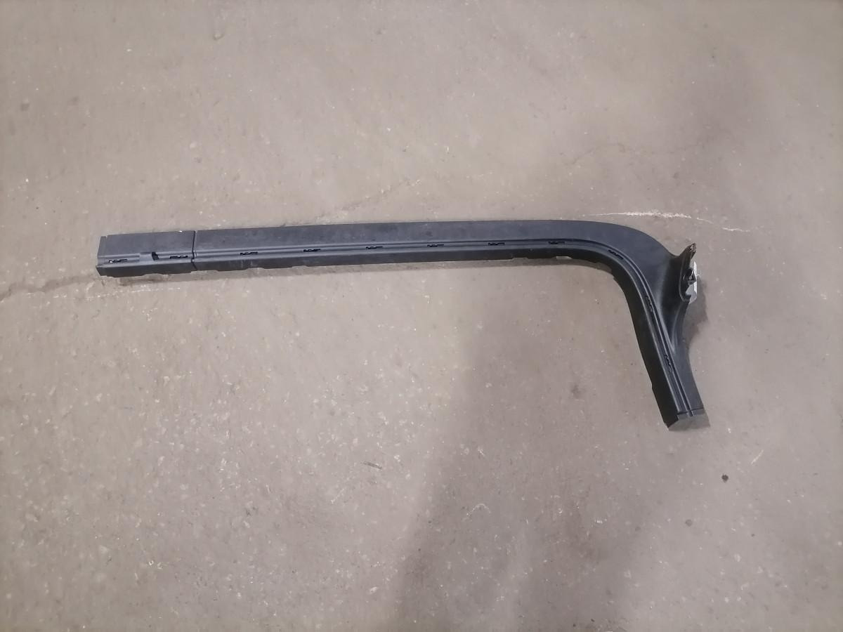 Scania Salongi plastik 2126889 - Piesa universala pentru Camion: Foto 2 Scania Salongi plastik 2126889 - Piesa universala pentru Camion: Foto 2
