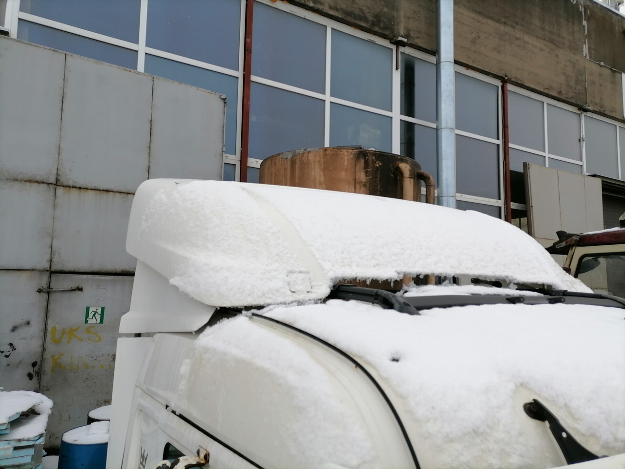 Scania Scania cab wind deflector, roof 1757973 - Aerodinamică/ Spoiler pentru Camion: Foto 1 Scania Scania cab wind deflector, roof 1757973 - Aerodinamică/ Spoiler pentru Camion: Foto 1