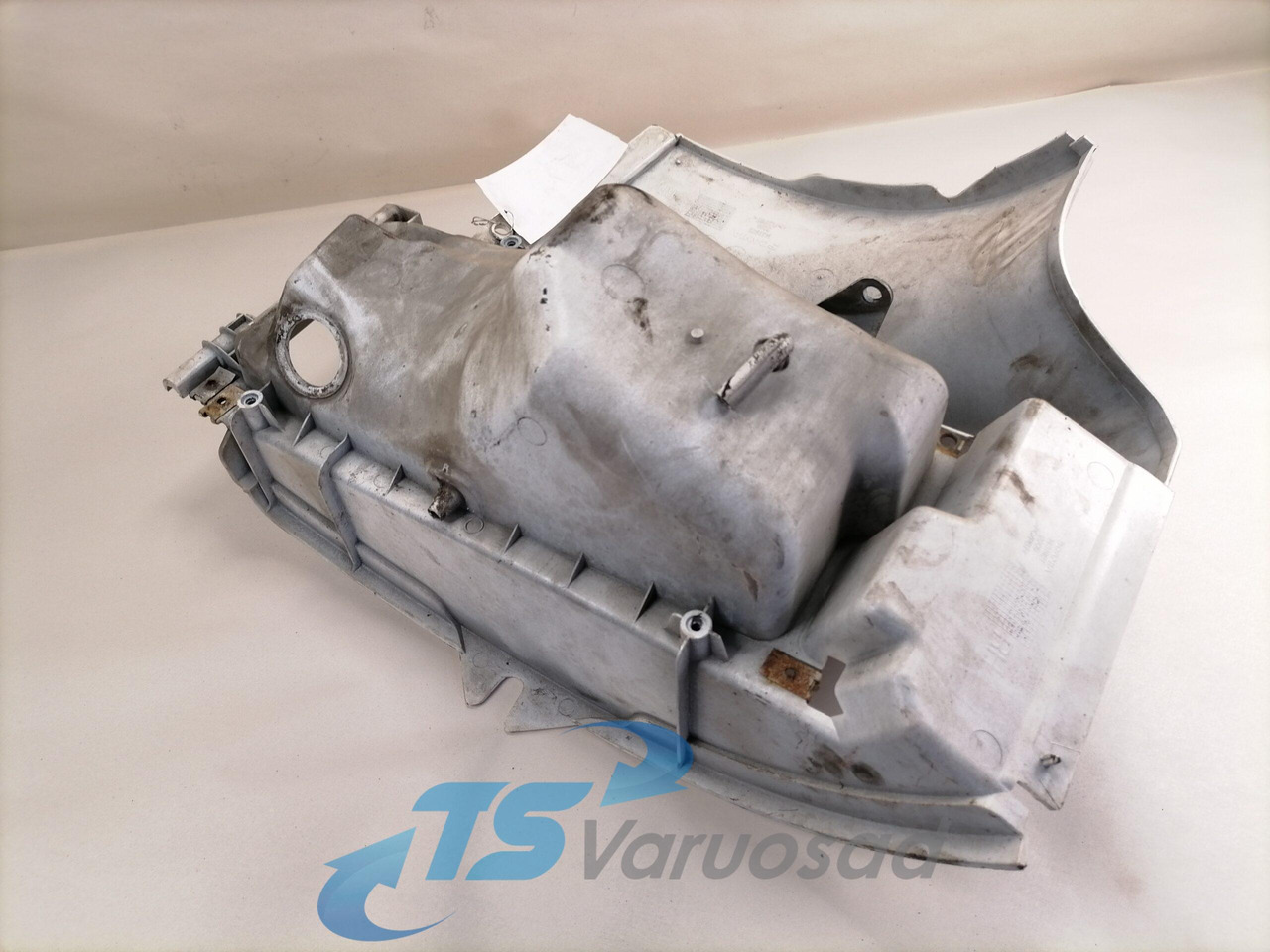 Scania Scania esitule korpus, parem 1431921 - Lumină pentru Camion: Foto 2 Scania Scania esitule korpus, parem 1431921 - Lumină pentru Camion: Foto 2