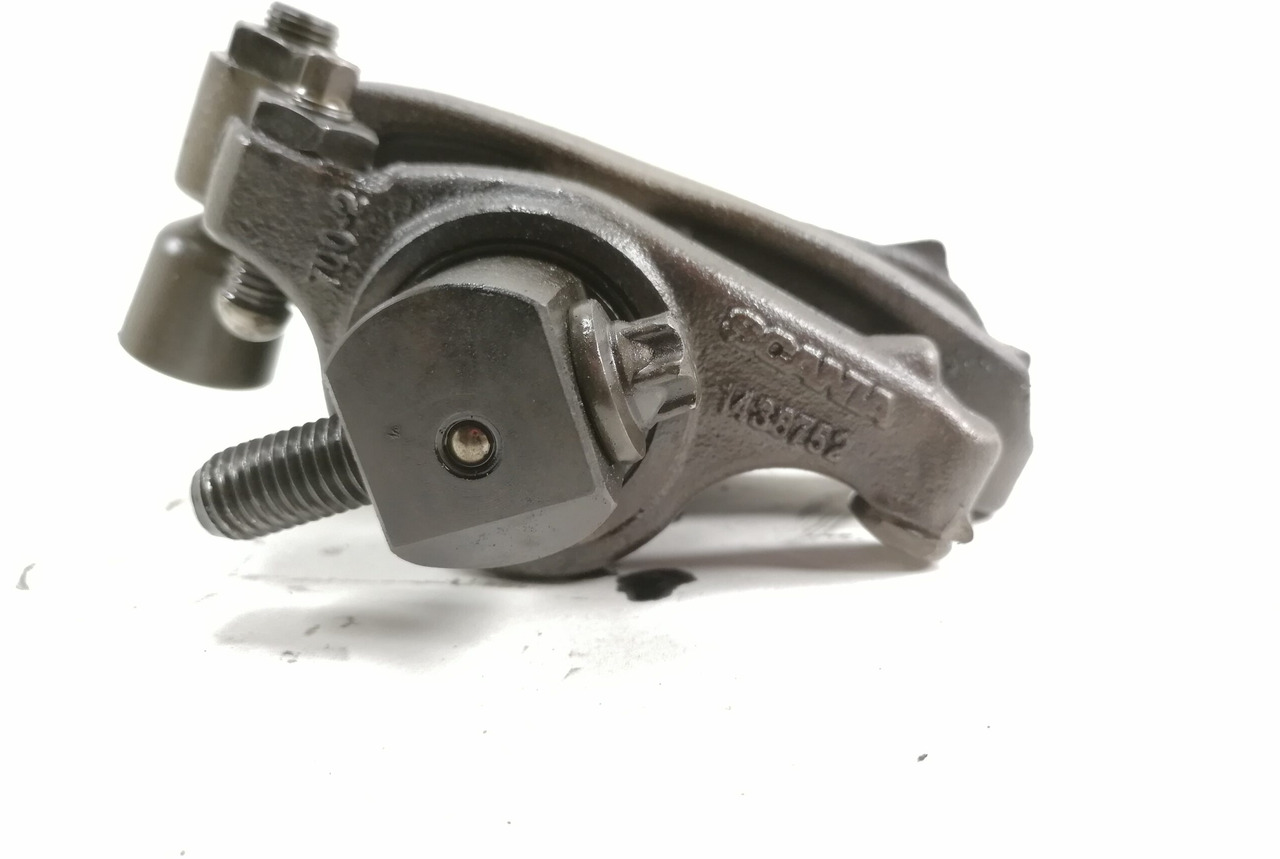 Scania Set of rockers with shaft 1520439 - Piesa universala pentru Camion: Foto 4 Scania Set of rockers with shaft 1520439 - Piesa universala pentru Camion: Foto 4