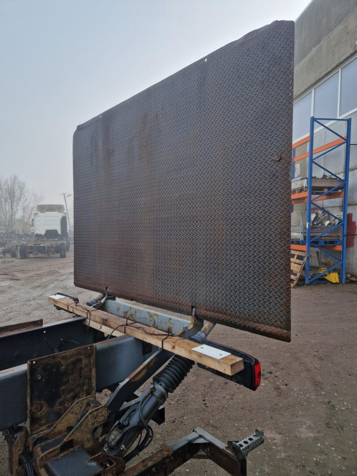 Scania Tagaluuktõstuk, DHOLLANDIA DH-LM35 - Piesa universala pentru Camion: Foto 3 Scania Tagaluuktõstuk, DHOLLANDIA DH-LM35 - Piesa universala pentru Camion: Foto 3