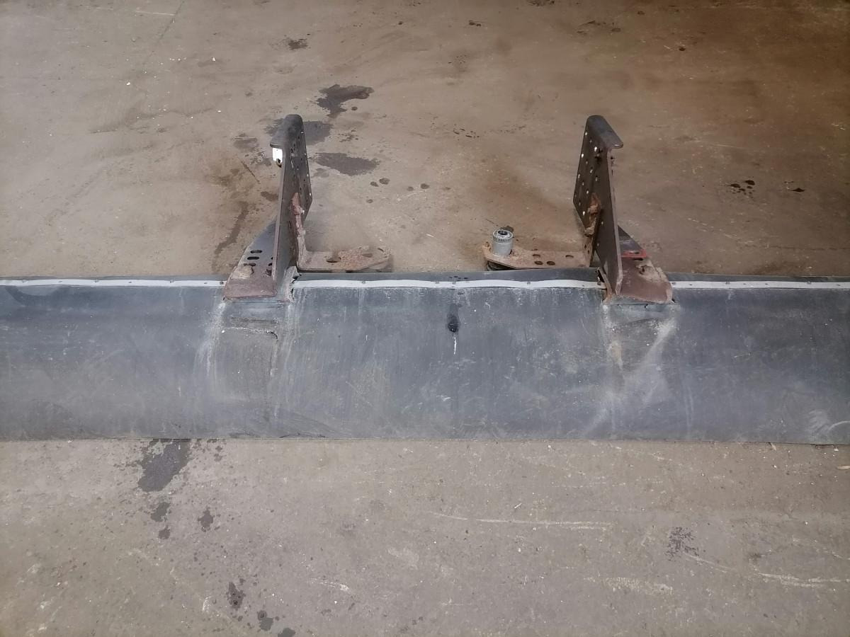 Scania Tagumine kaitseraud 1850158 - Bară de protecție pentru Camion: Foto 3 Scania Tagumine kaitseraud 1850158 - Bară de protecție pentru Camion: Foto 3