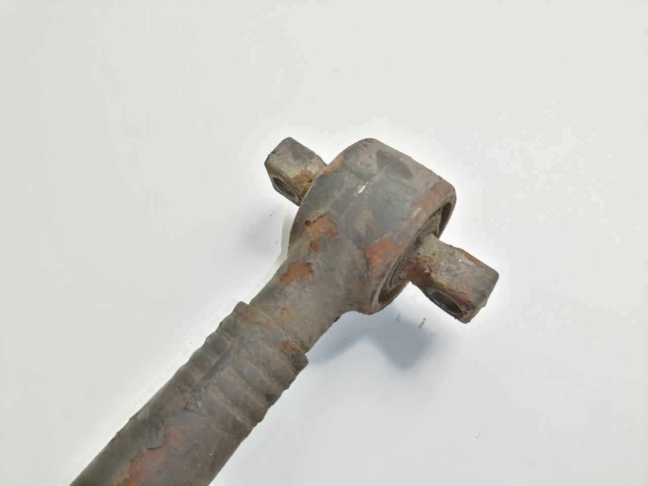 Scania Torque rod 1393298 - Punte şi piese pentru Camion: Foto 3 Scania Torque rod 1393298 - Punte şi piese pentru Camion: Foto 3