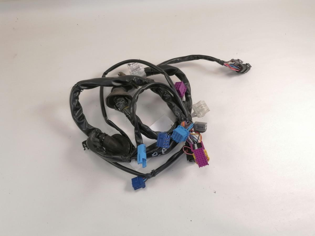 Scania Ukse juhtmestik 2243881 - Uşă și piese pentru Camion: Foto 2 Scania Ukse juhtmestik 2243881 - Uşă și piese pentru Camion: Foto 2